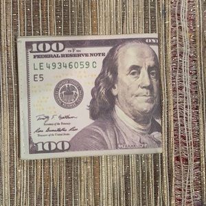 $100 wallet